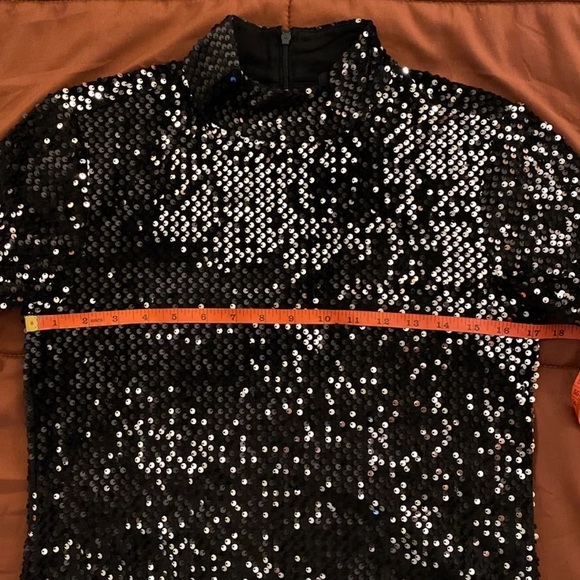 ✨ Sanctuary Long Sleeve Sequin Mini Dress ✨ - Picture 9 of 13